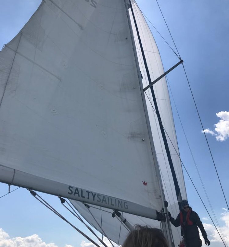 Salty - Sailing and Powerboat Experiences-考兹必去景点
