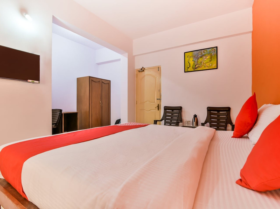 Oyo Hotel Mayura Novacity主图