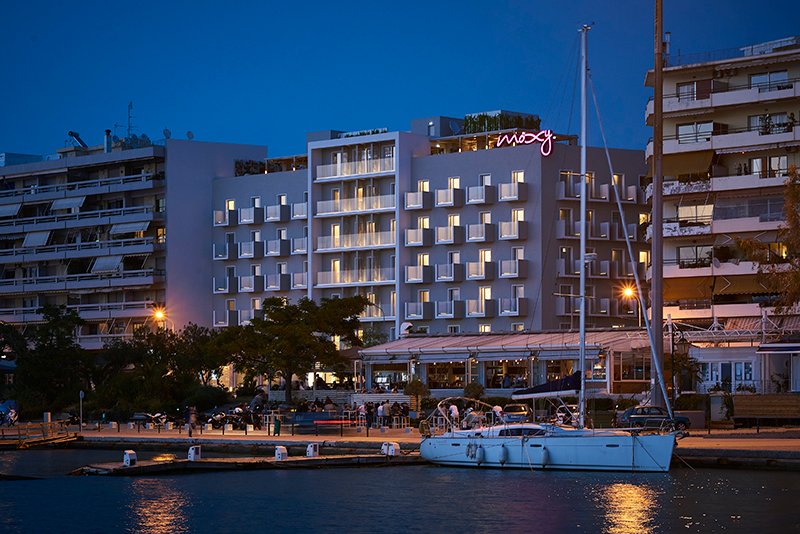Moxy Patra Marina-官方