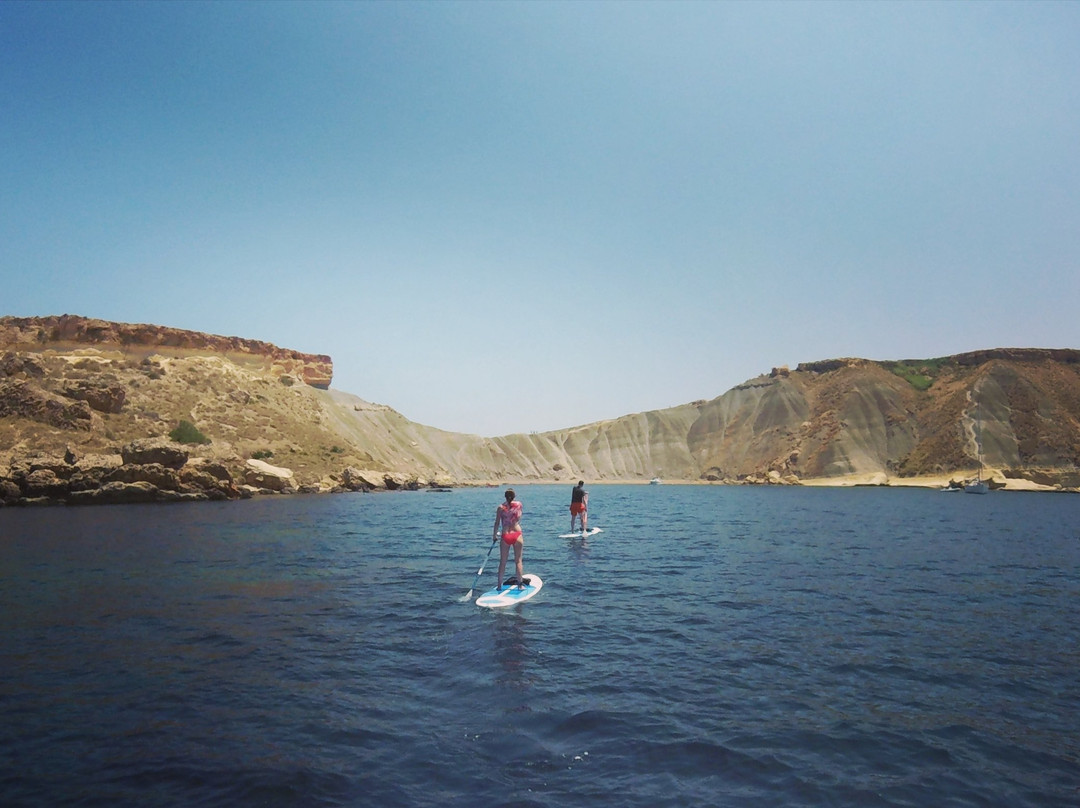 Surfing Malta景点图片