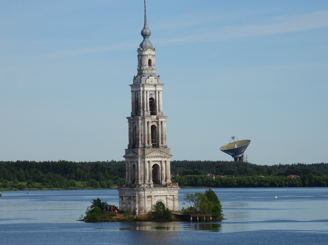 Nikolsky Cathedral Bell Tower景点图片