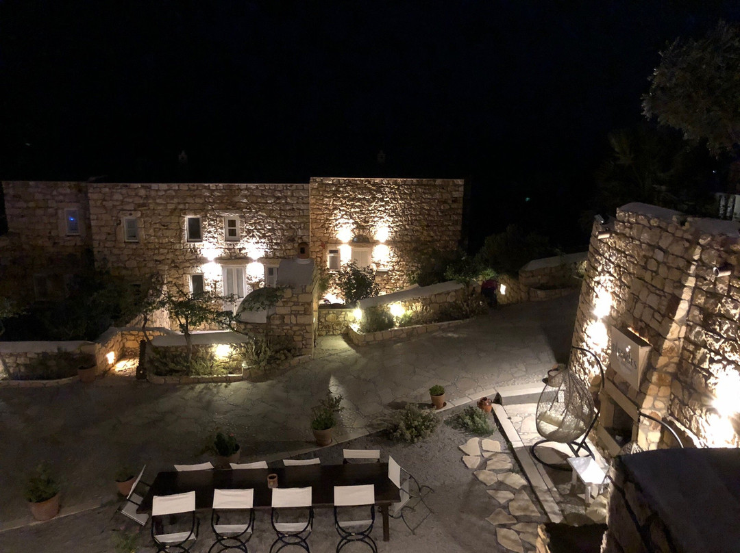 Eirini's Luxury Hotel Villas主图