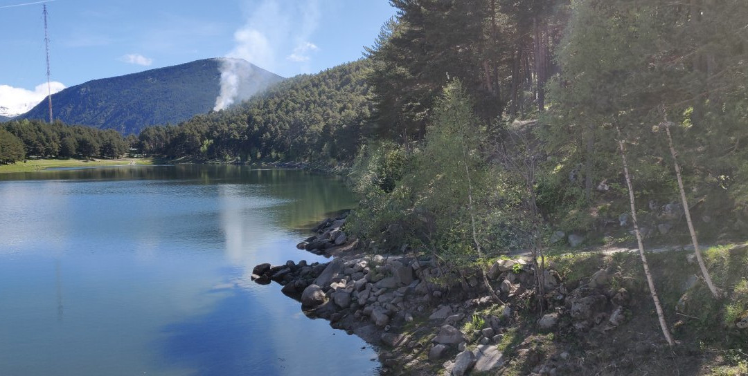 Lago de Engolasters景点图片