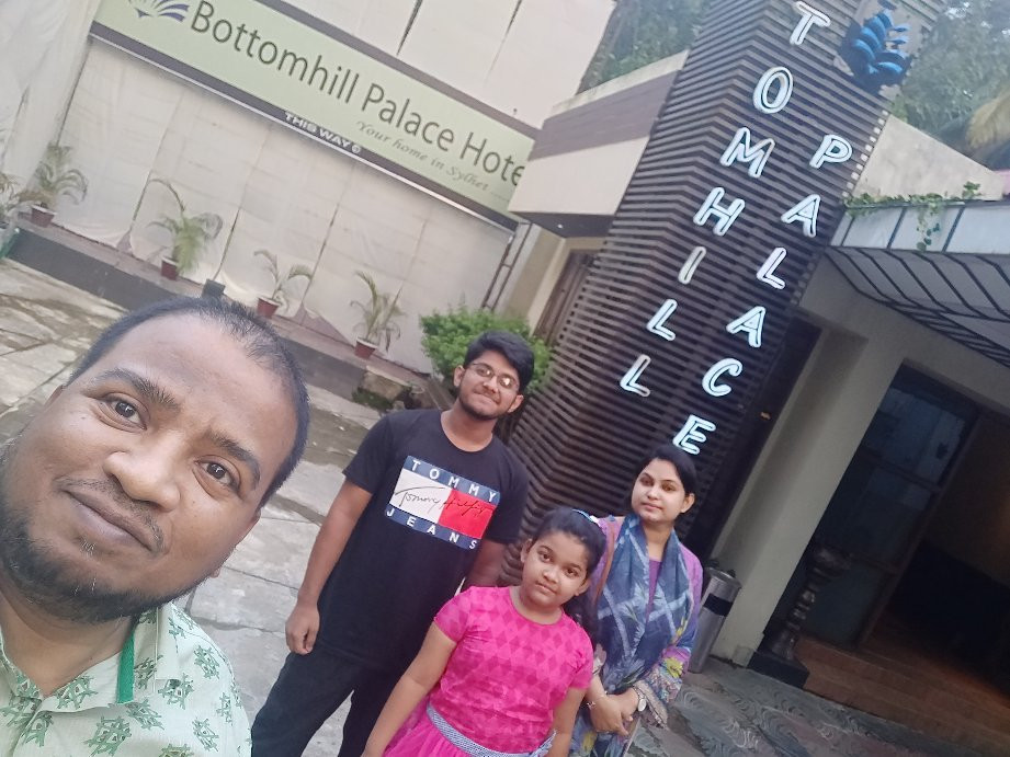 Bottomhill Palace Hotel主图
