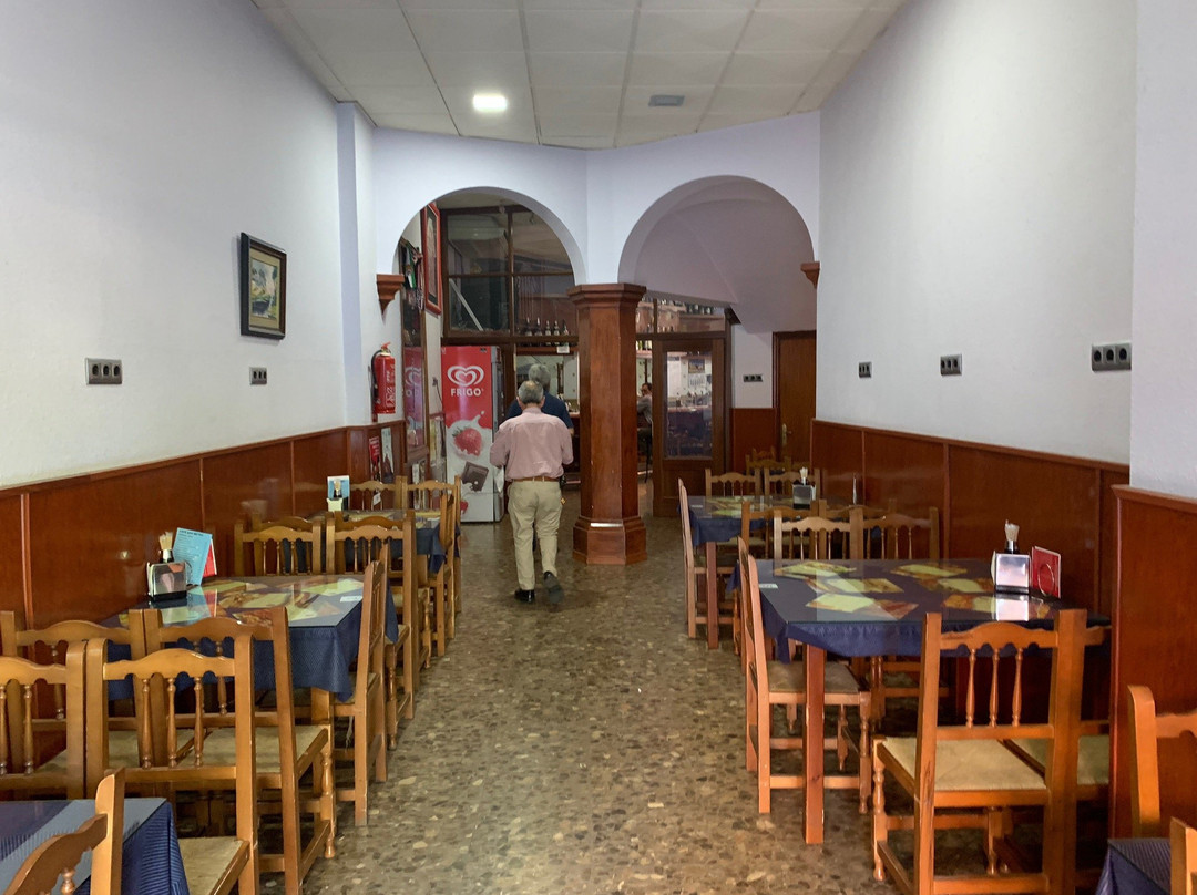 Puebla de Sancho Perez餐馆和美食-Metro