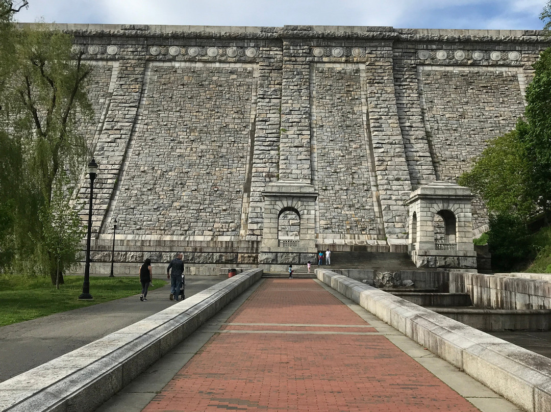 Kensico Dam Plaza景点图片