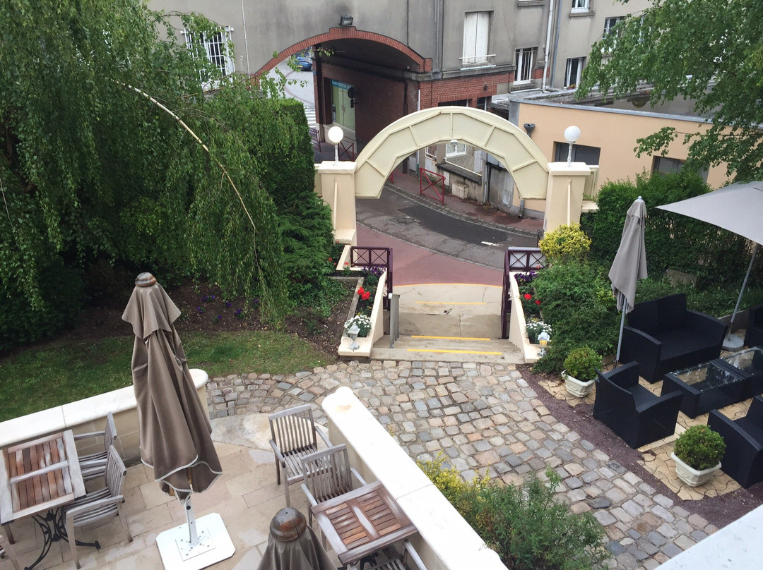 Logis Hôtel les Airelles主图