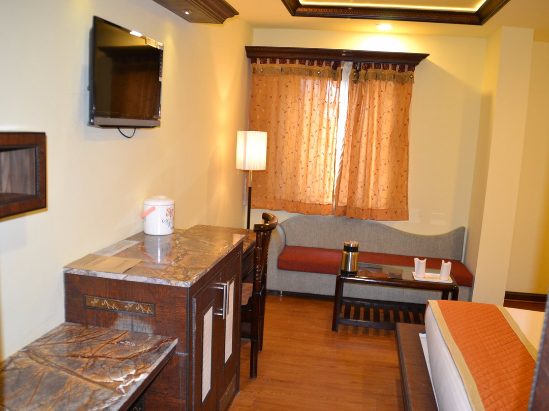 The Surya Hotel主图