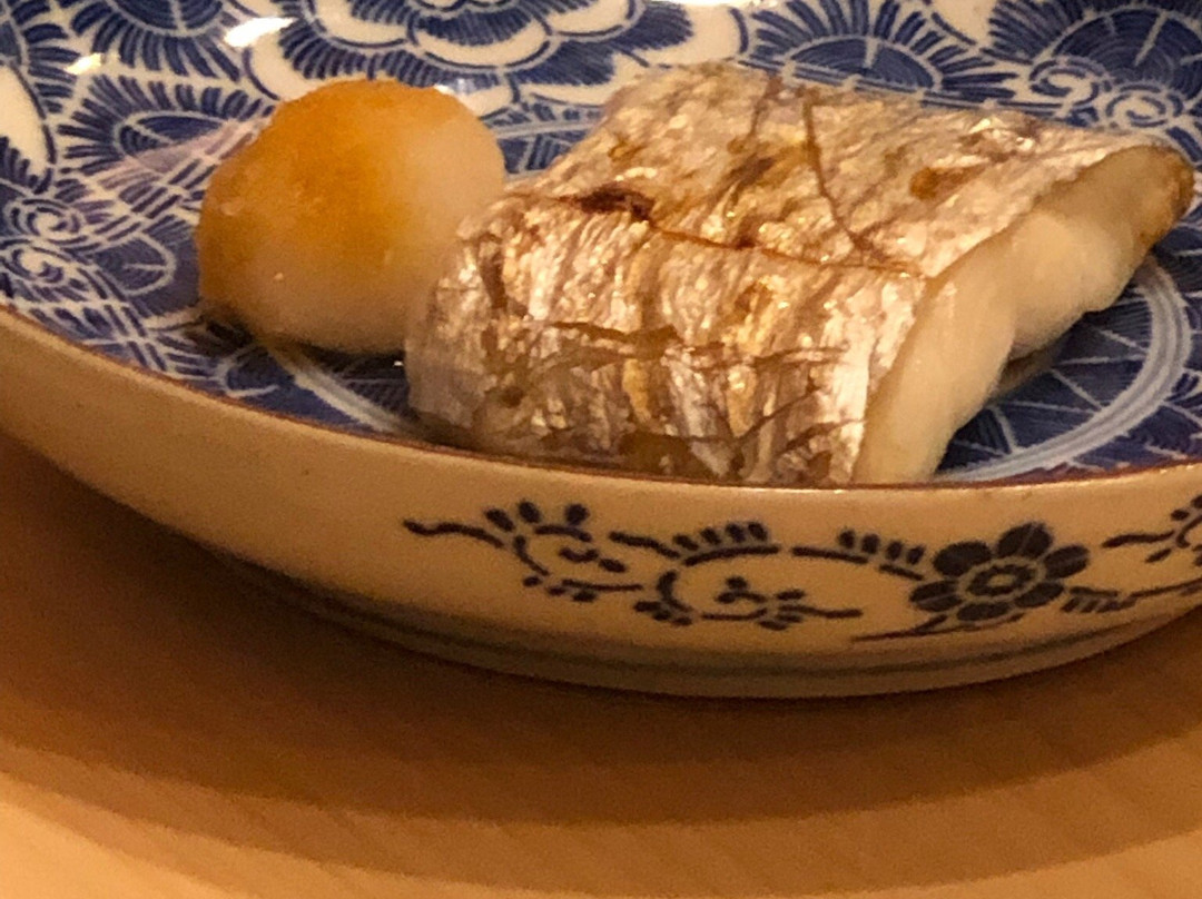 鮨 いしやま