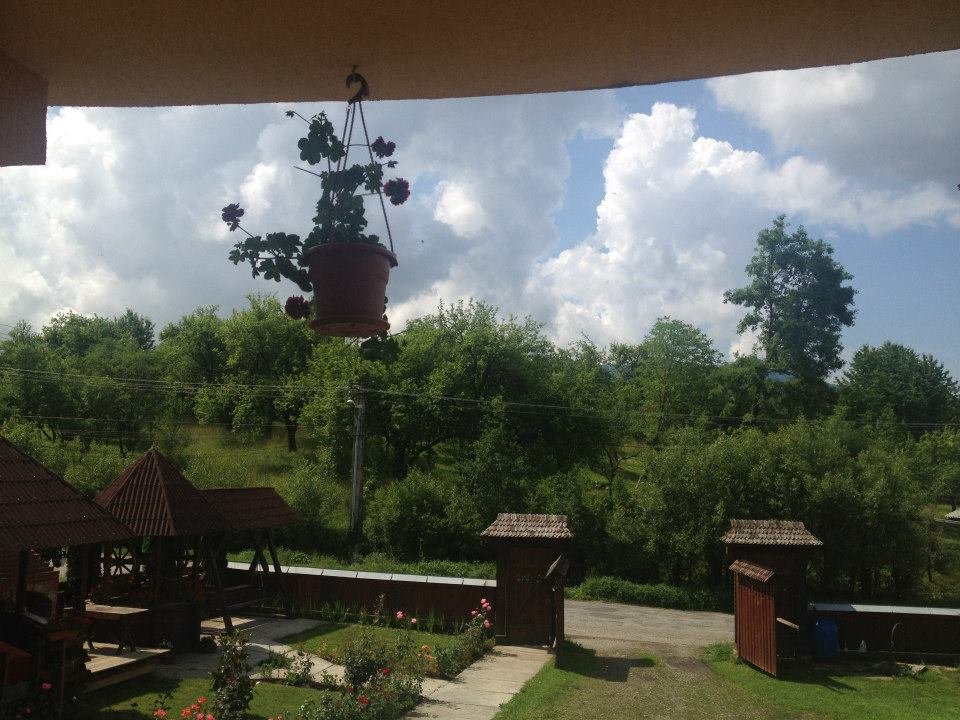 Pensiuna Maramures-Hoteni-官方