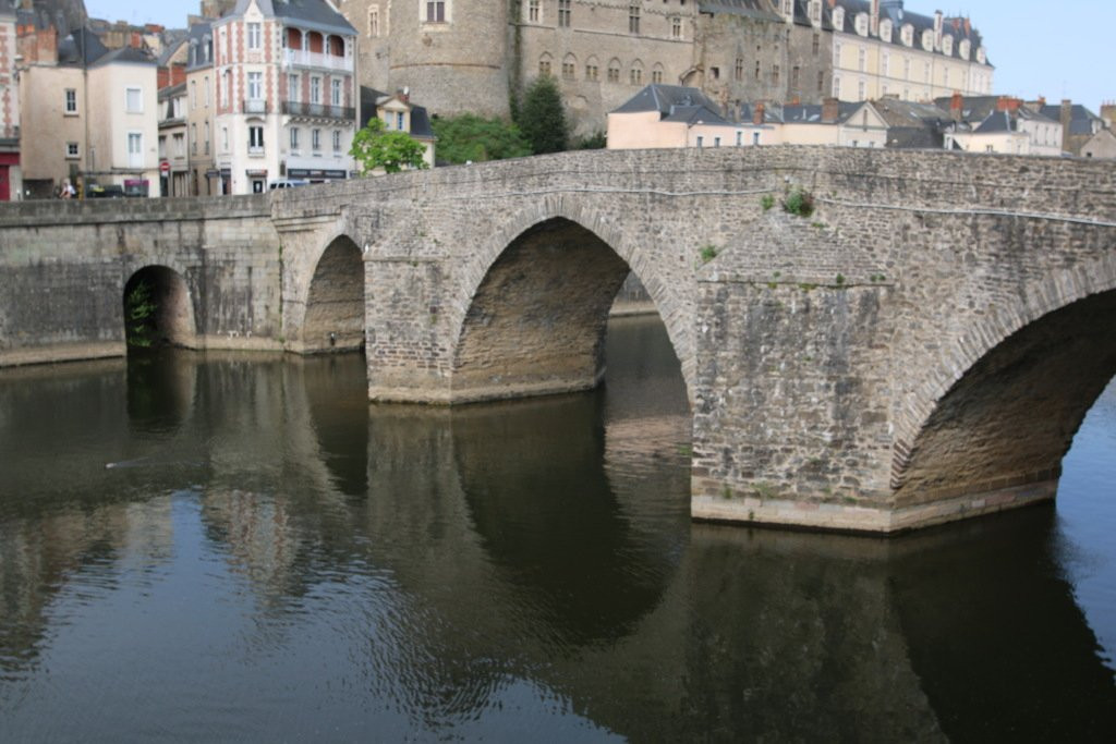 Pont Vieux (Old Bridge)景点图片