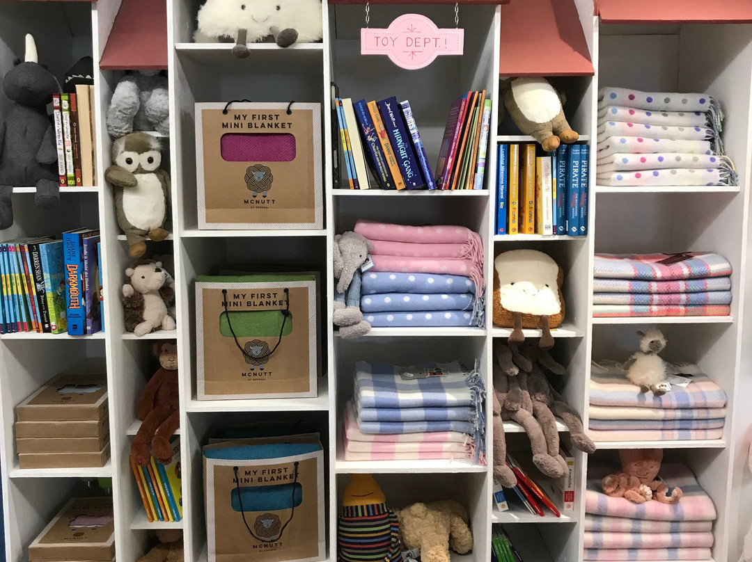 Joyce's Craft Shop and Art Gallery景点图片