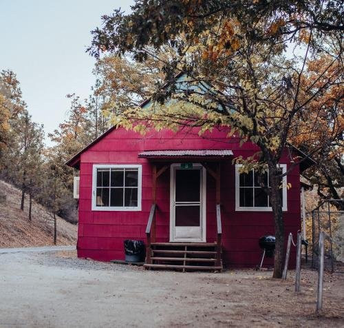 Lakeview Terrace Resort主图