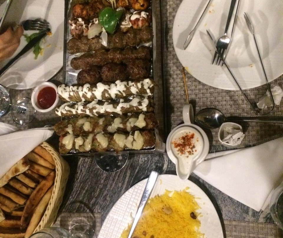 Royal Taj Restaurant