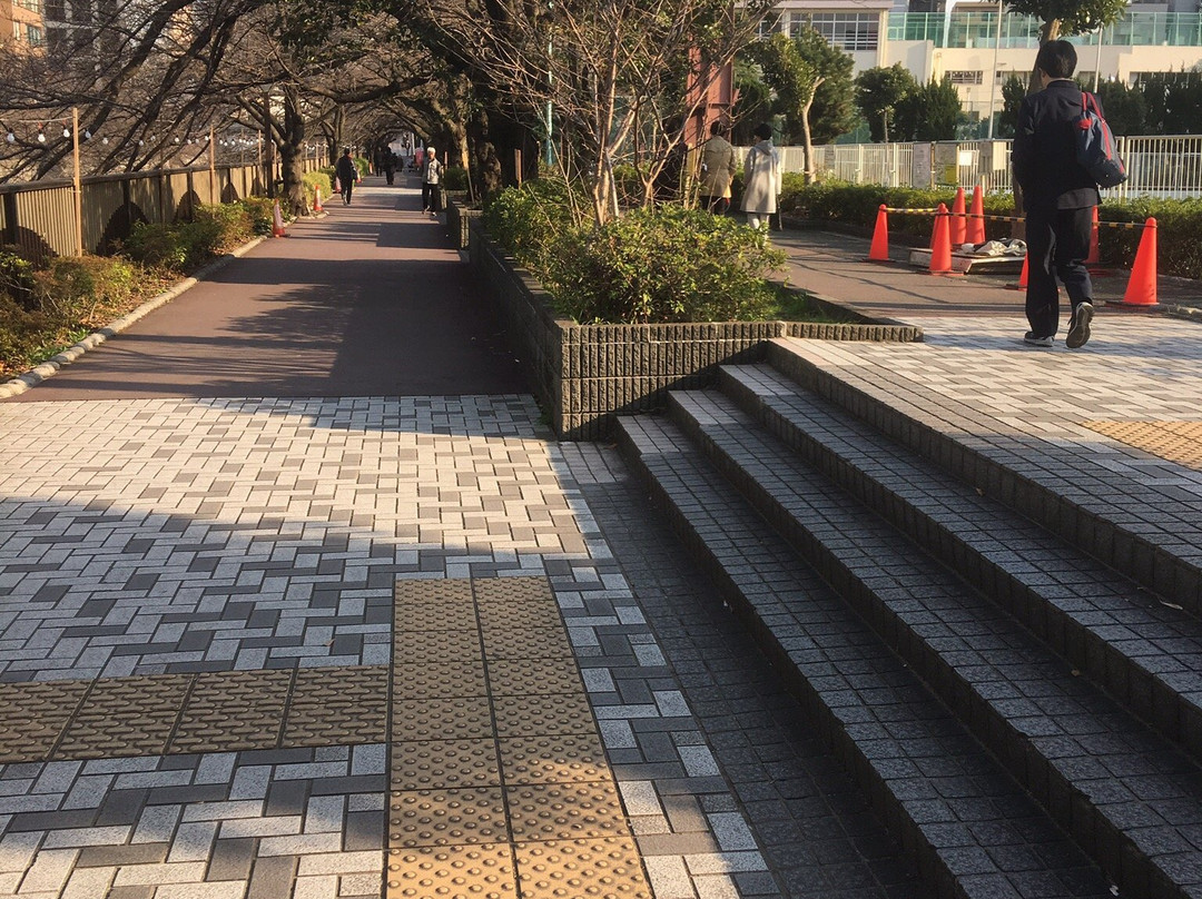 Mugero Kumin Center Park-Meguro必去景点