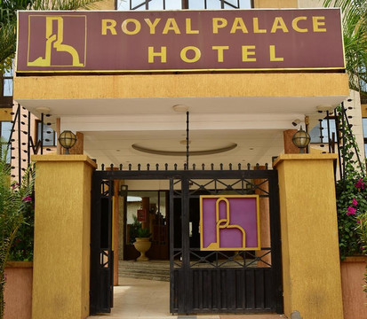 Royal Palace Hotel主图