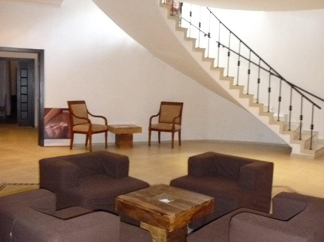 The Cliff Beach主图