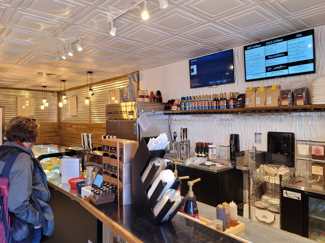 Je Mocha Bean Coffee & Wine Bar