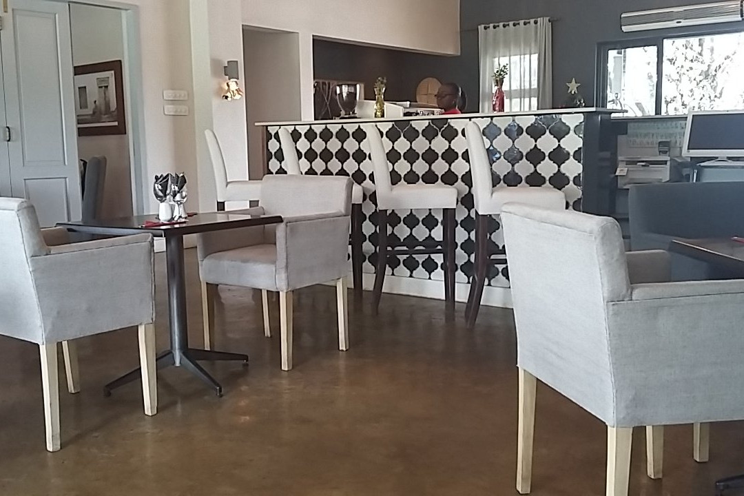 The Urban Hotel Ndola主图