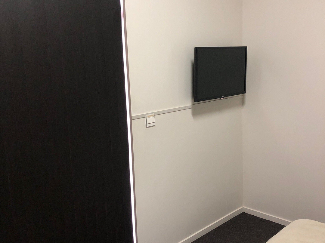 伦敦151号酒店主图