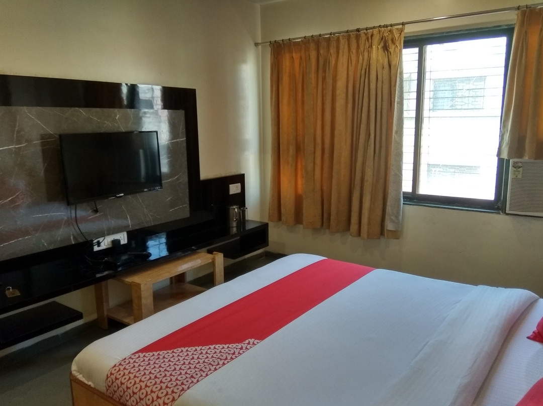 Hotel New Uttam Hira Palace主图