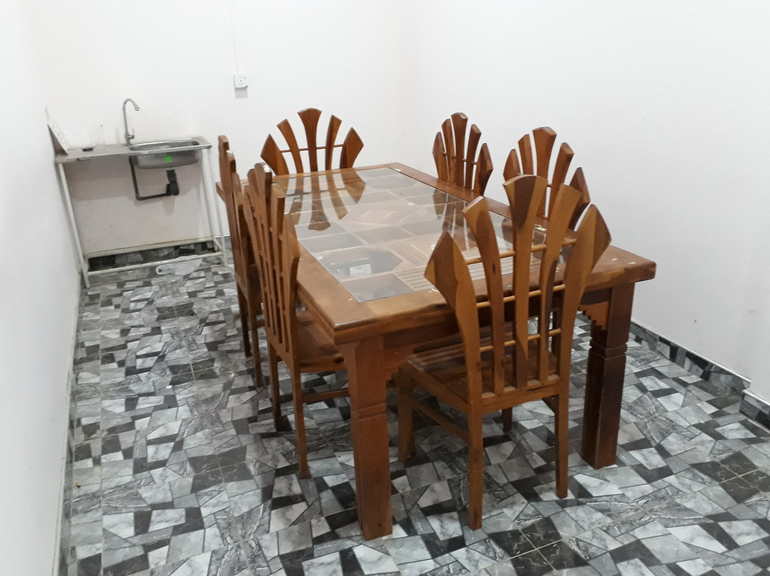 Sunitha Guest House & Hotel主图