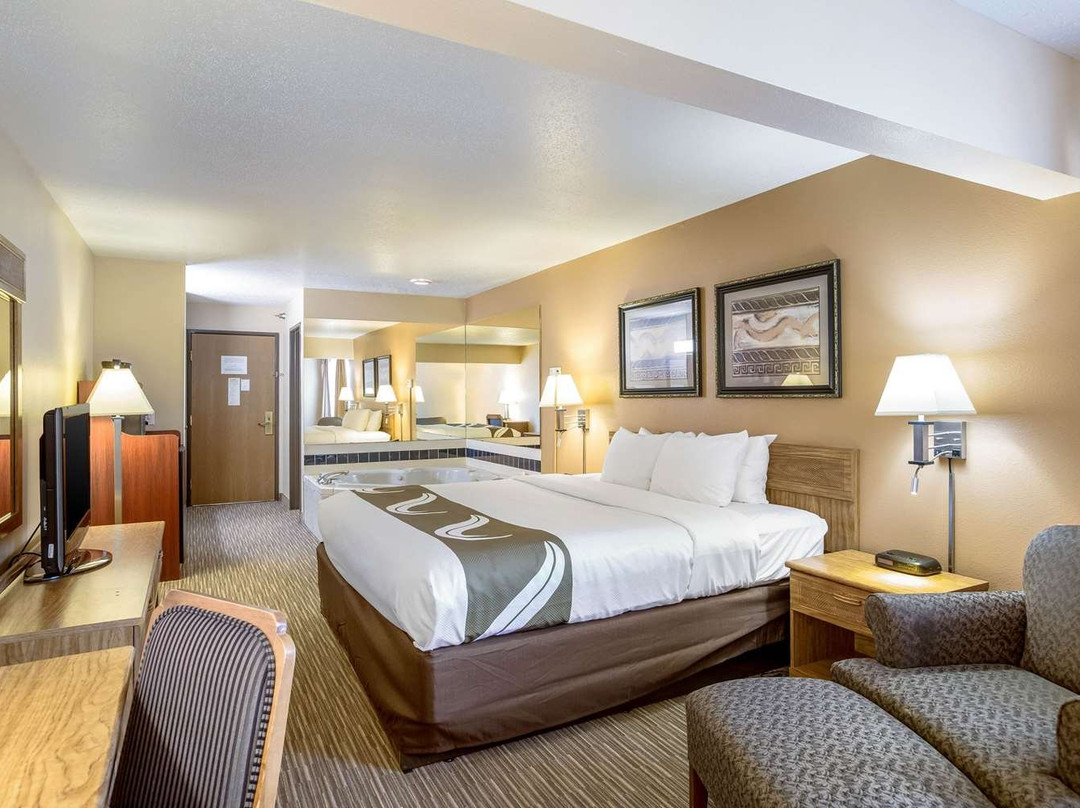 Quality Inn Storm Lake主图