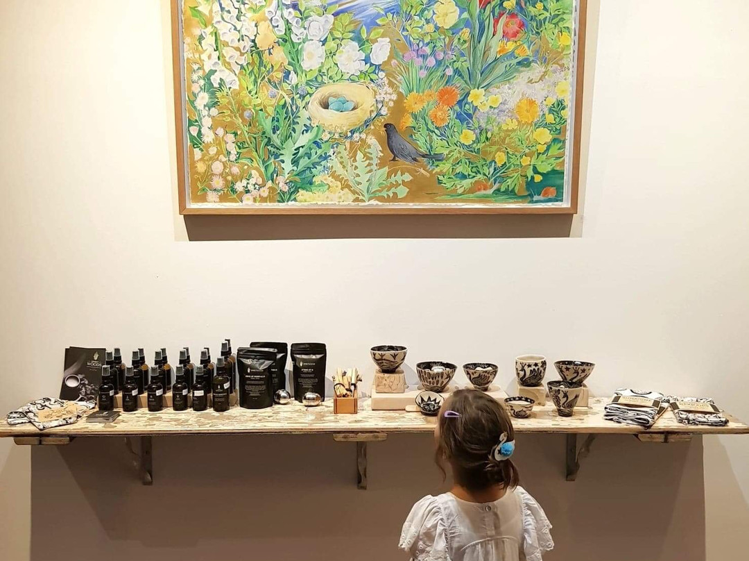 The Aurora Fae Studio Gallery-Geeveston必去景点