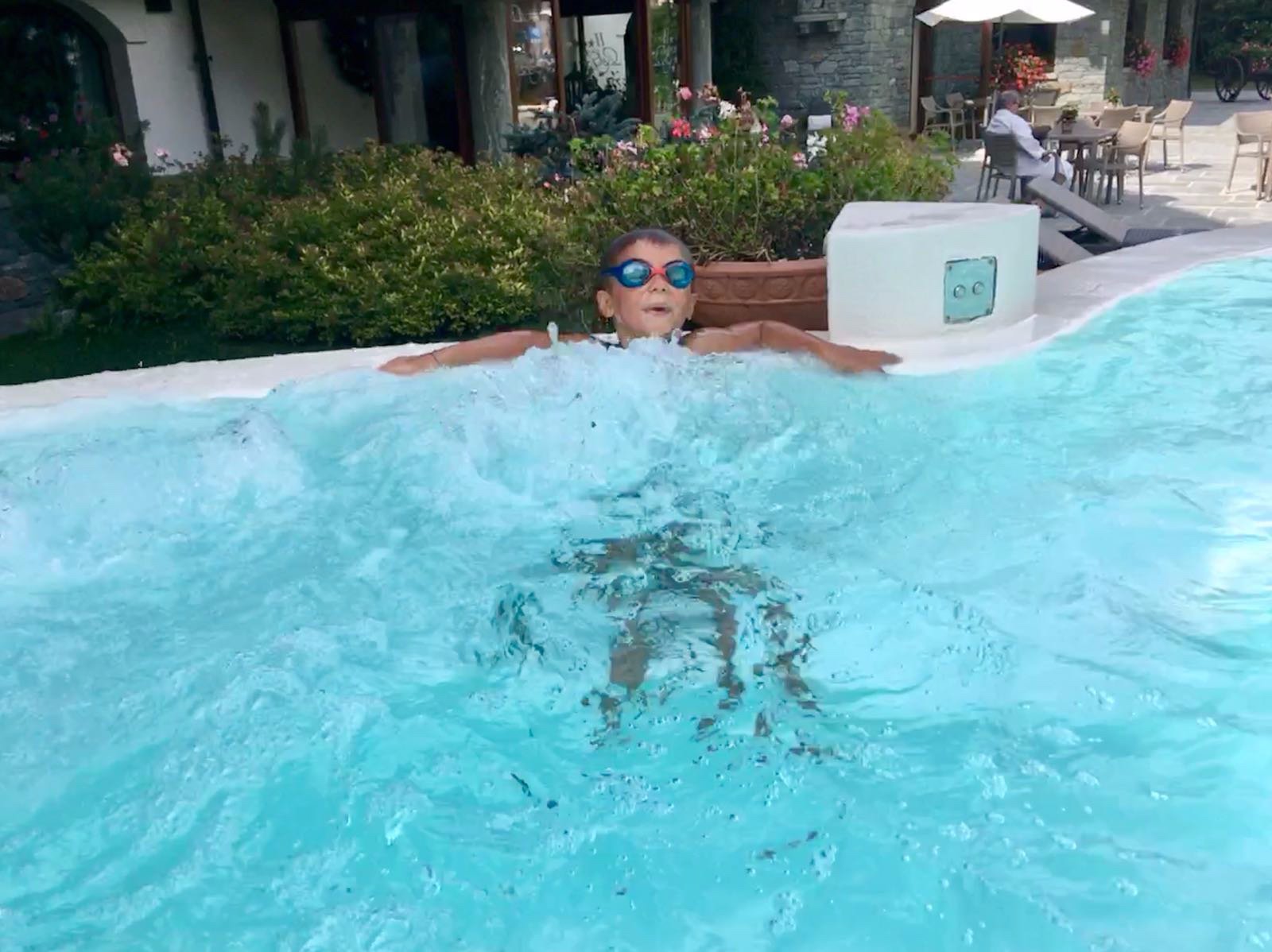 Relais Des Glaciers Hotel-泳池