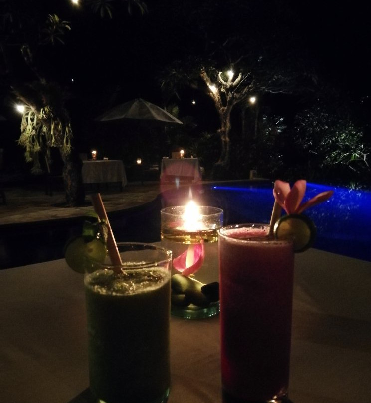 达迈乐薇那别墅酒店主图