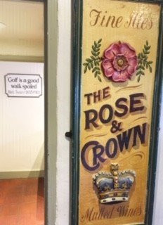 The Rose and Crown主图