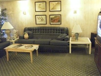 Westborough Inn主图