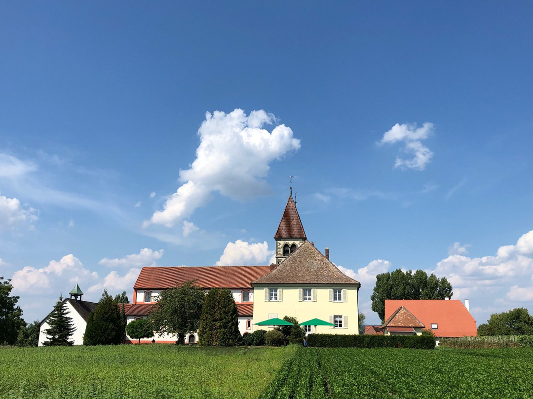 Basilica of St. Peter and Paul-Reichenau必去景点
