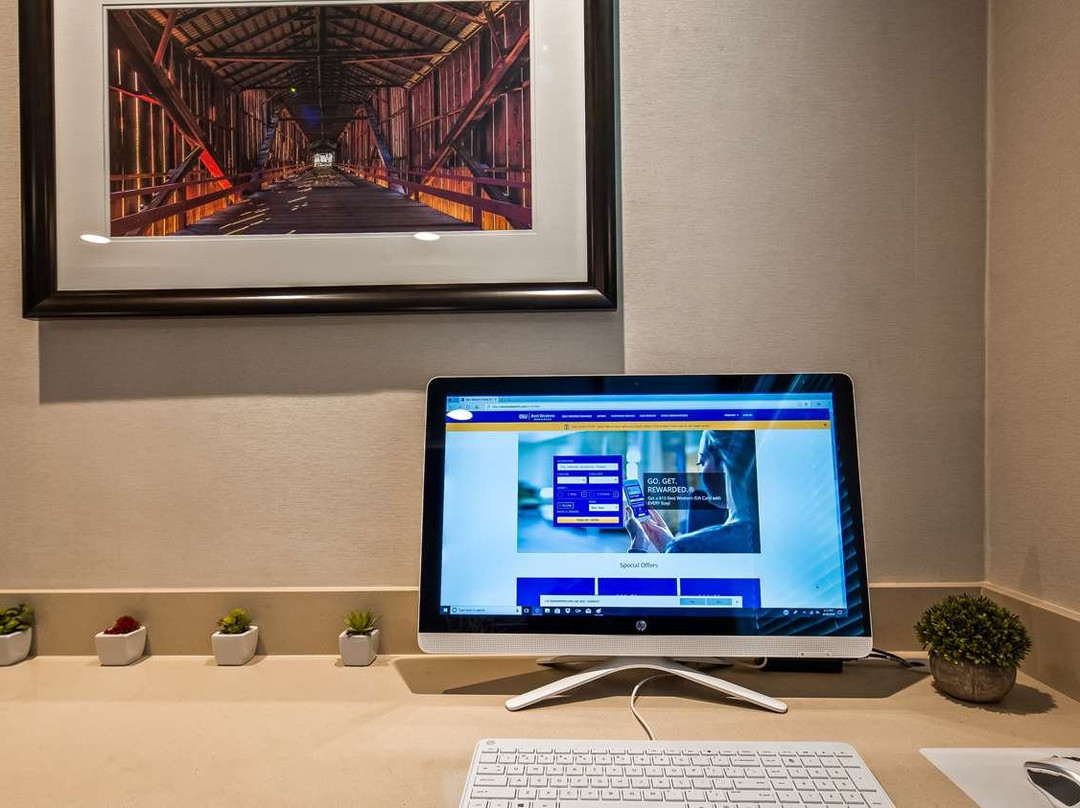 Best Western Paradise Hotel主图