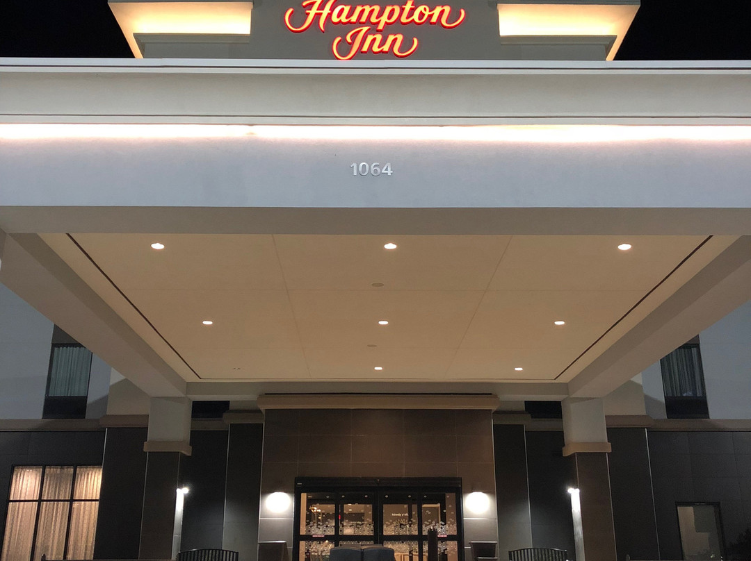 Hampton Inn West Plains主图