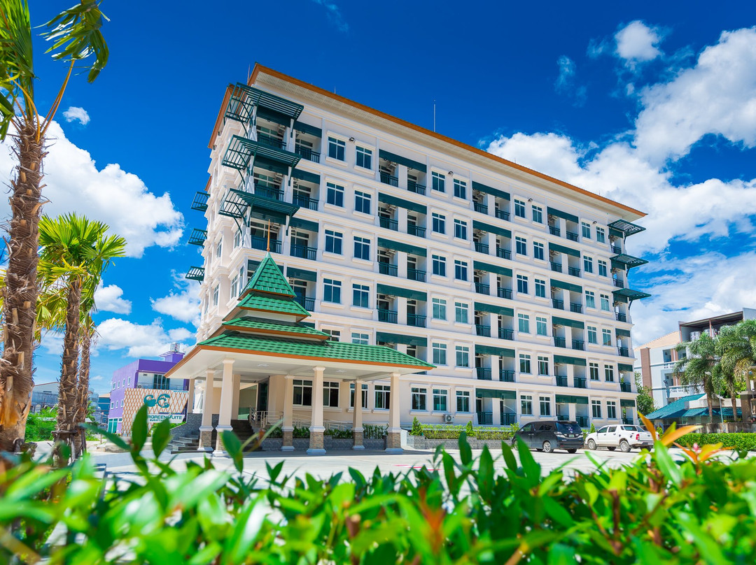 Evergreen Suite Hotel主图