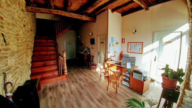 La Casona de Sarria-官方