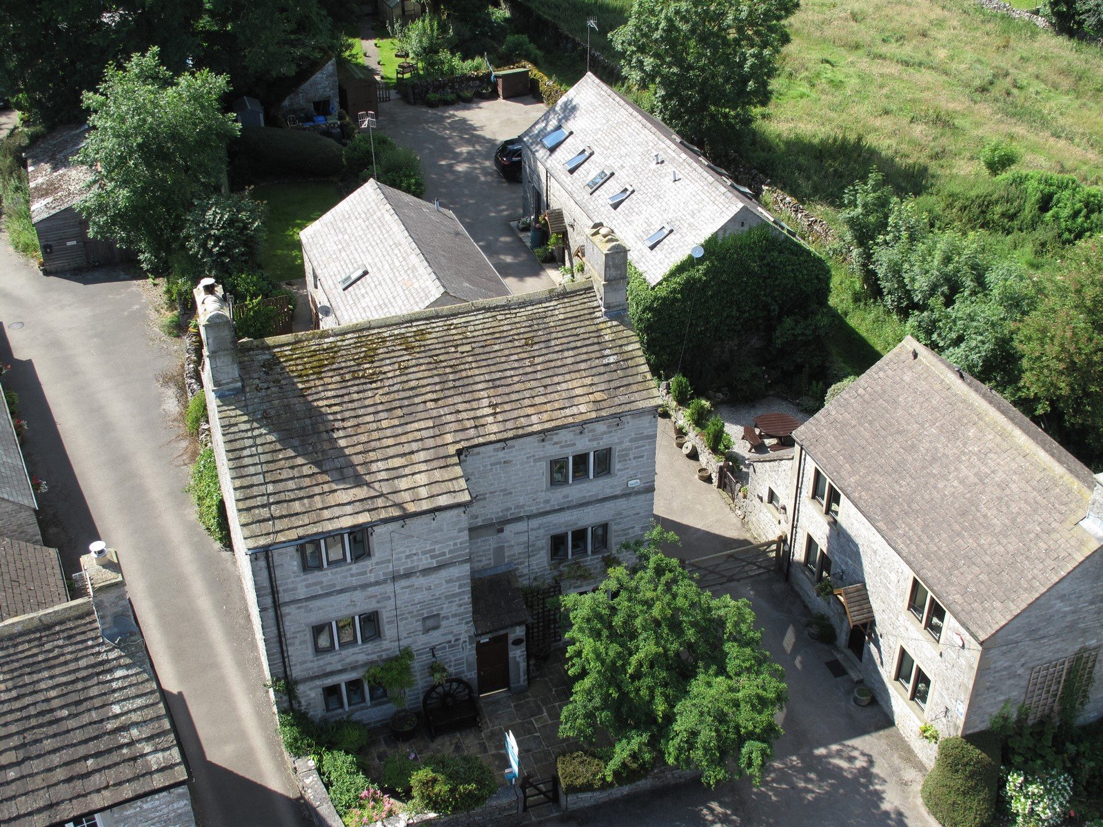 Sheldon House & Barn-官方