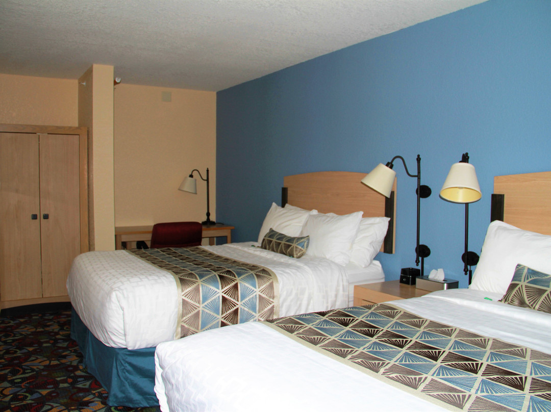 Baymont by Wyndham Stevens Point主图