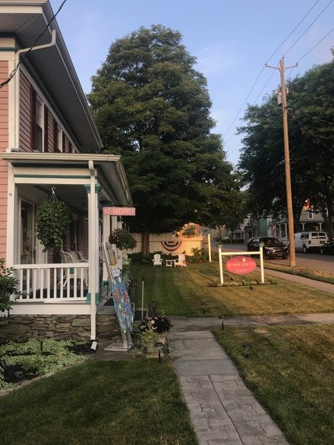 Blushing Rose Bed and Breakfast主图