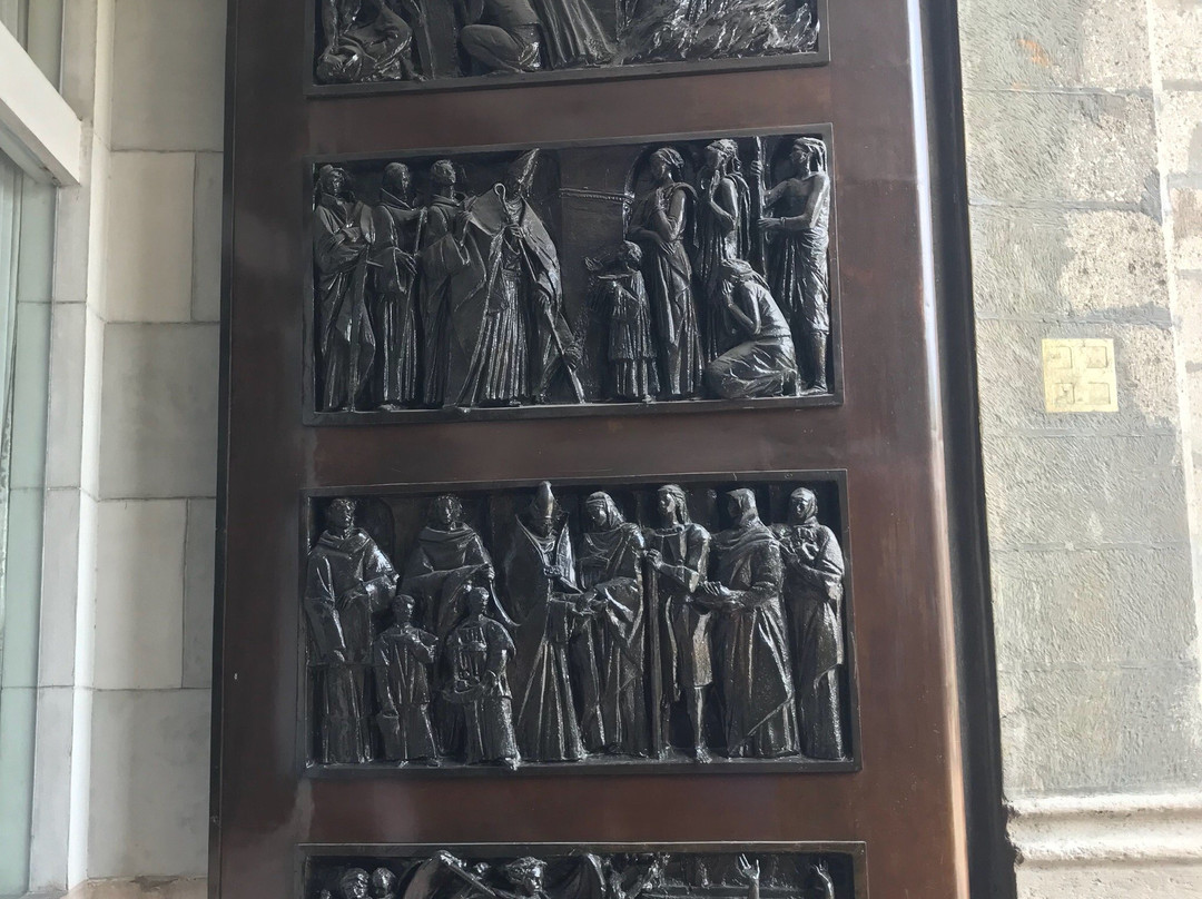 National Shrine of Our Lady of Gudalupe-马卡蒂必去景点