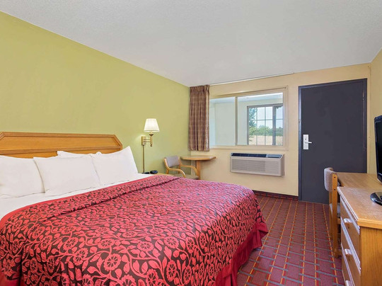 Days Inn by Wyndham Williamsburg