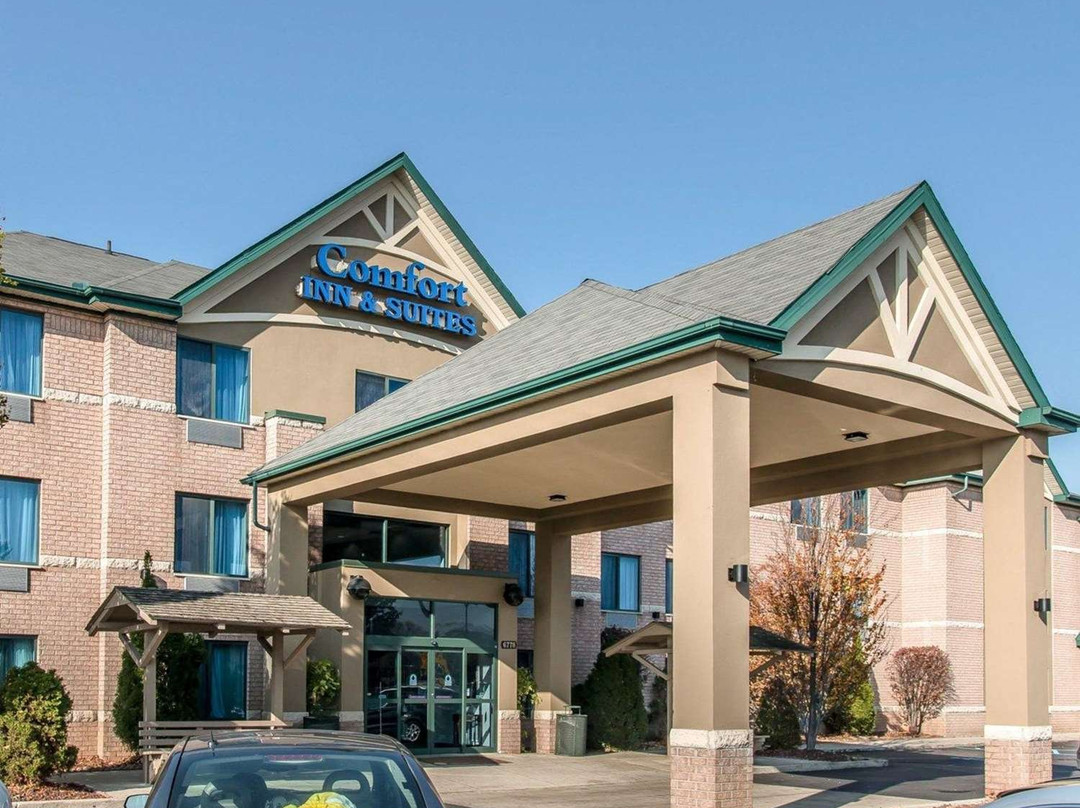 Comfort Inn & Suites主图