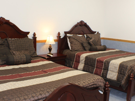 Zions Most Wanted Hotel主图