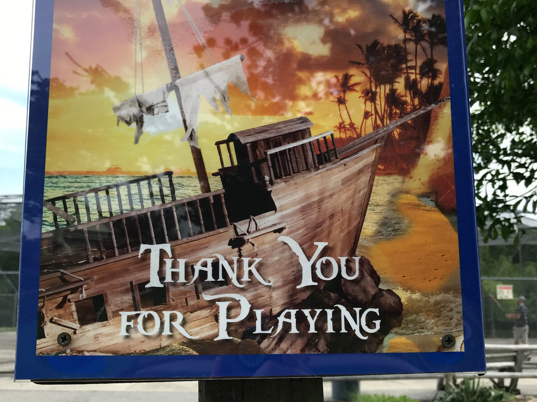 Mulligan's Island Golf & Entertainment-克兰斯顿必去景点