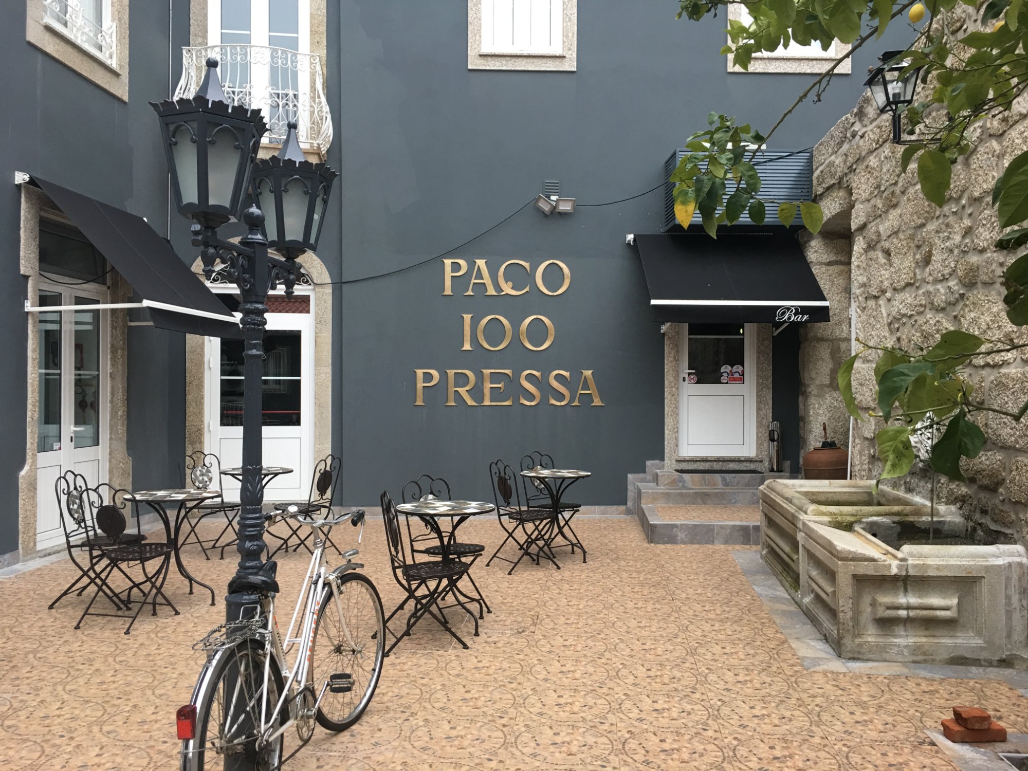 Paco 100 Pressa-浴室