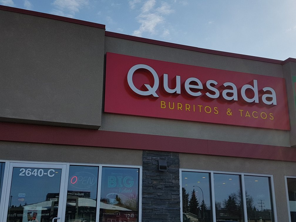 Quesada Burritos & Tacos