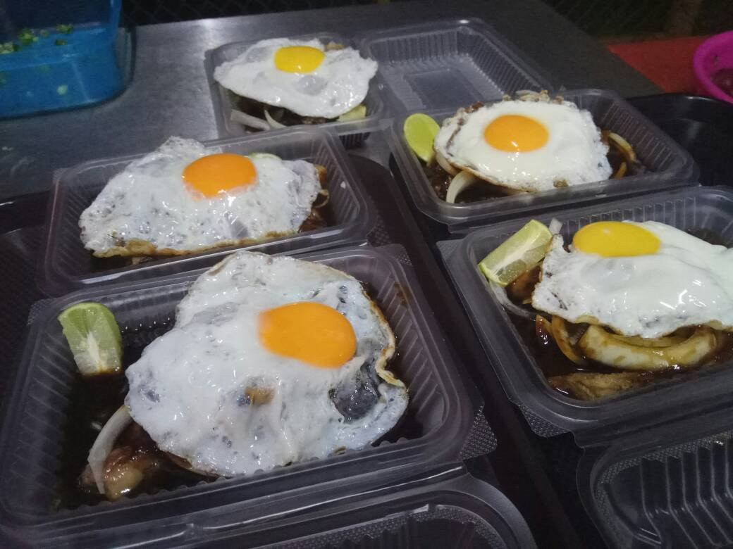 Kampung Bukit Katil餐馆和美食-Kambing Bakar Bukit Beruang