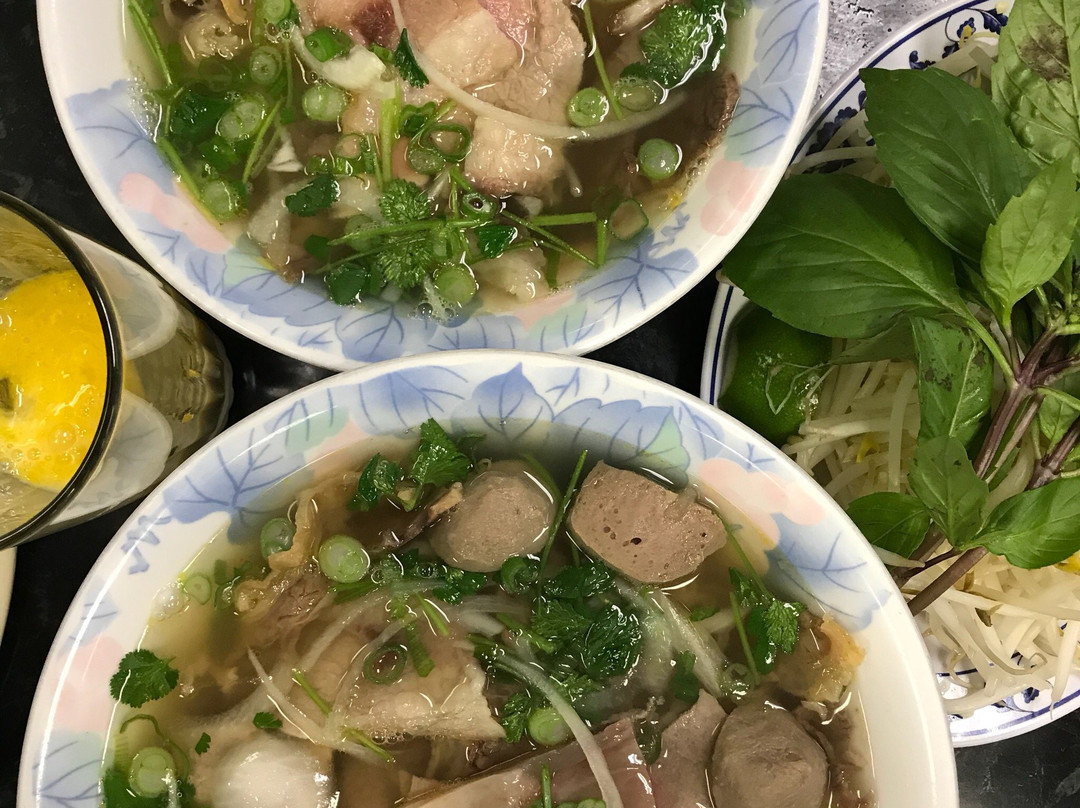 Pho Y1 Noodle House