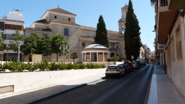 Church of Santo Domingo-卢塞纳必去景点